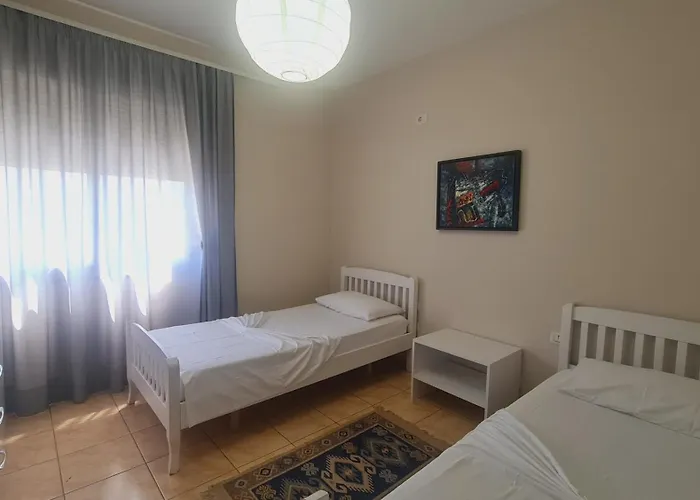 Apartament The Place