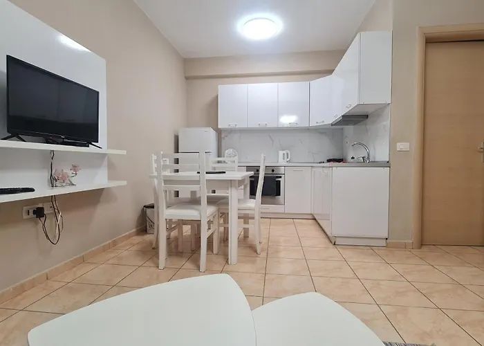 The Place 公寓 Vlorë